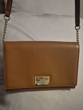 Kate Spade Leather Crossbody Bag.